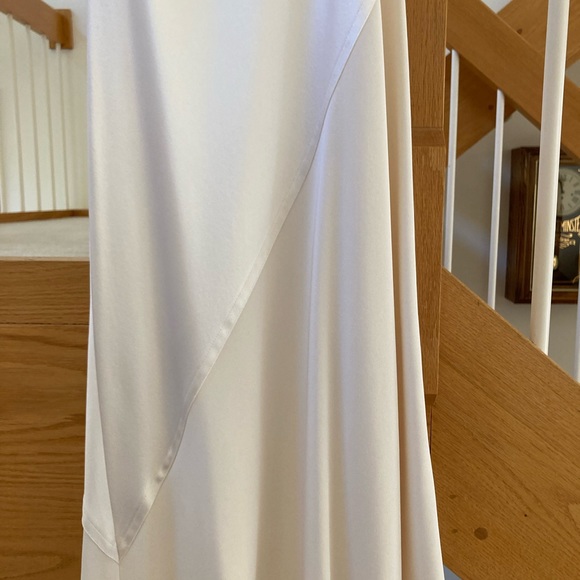 NEW WITH TAGS! BERGDORF GOODMAN TOM AND LINDA PLATT IVORY SILK DRESS - Picture 3 of 7